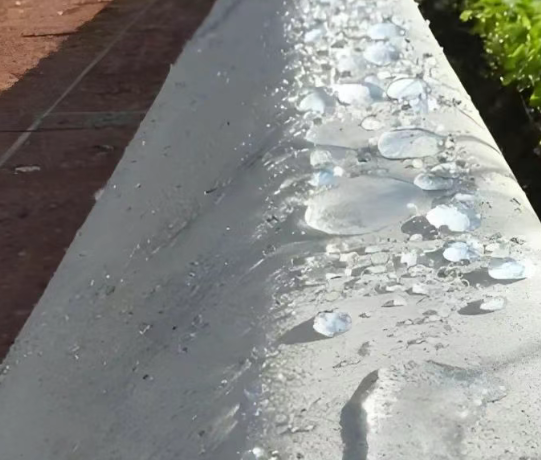 元门乡硅烷浸渍涂料在混凝土保护中的应用